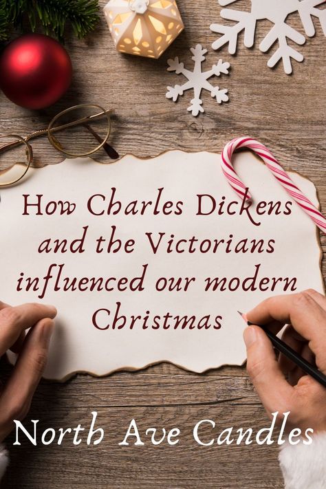 Charles Dickens Christmas Tree, Dickens Christmas Carol Themed Party, Charles Dickens Christmas Decorations, Dickens Christmas Decorations, A Christmas Carol Party, A Christmas Carol Decorations, A Christmas Carol Aesthetic, Bridgerton Christmas, A Christmas Carol Themes