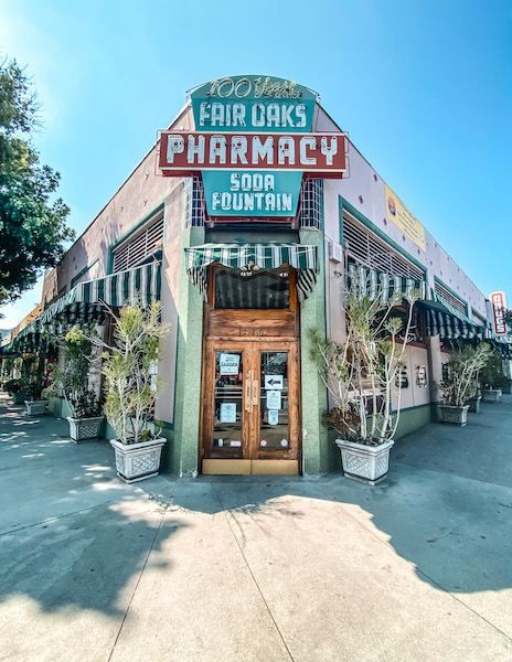 fair oaks pharmacy and soda fountain South Pasadena California, Pasadena California Aesthetic, Things To Do In Pasadena Ca, Los Angeles To Do, Yorba Linda California, Old Town Pasadena, Claremont California, Los Angeles Travel Guide, Southern California Travel