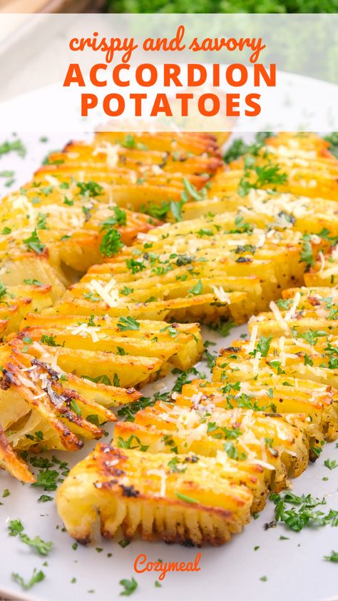 Crispy Accordion Potatoes, Accordion Potatoes Recipes, Accordion Potatoes Air Fryer, Accordian Potatoes Baked, Potato Accordion, Ways To Make Potatoes, Accordion Potatoes, Accordion Potato, Decorative Food