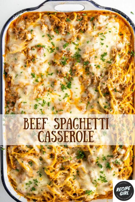 Beef Spaghetti Casserole recipe from RecipeGirl.com #beef #spaghetti #casserole #recipe #RecipeGirl Beef Spaghetti, Spaghetti Casserole Recipe, Chicken Spaghetti Casserole, Spaghetti Casserole, Soul Food Dinner, Beef Casserole Recipes, Recipe Girl, Fun Easy Recipes, Beef Casserole