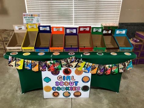 Cookie Booth Craft, Girl Scout Cookie Display Boxes, Girl Scout Booth Signs, Girl Scout Cookie Booth Decorations, Girl Scout Cookie Box Display, Girl Scout Cookie Booth Posters, Girls Scout Cookie Booth Ideas, Cookie Booth Display Ideas, Girlscout Booth Ideas