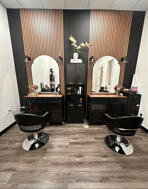 Top Salon Design, Mens Hair Salon Interior, Small Salon Suite Ideas Black, Color Bars For Salons, Hair Salon Sink Area, Barndominium Hair Salon, Salon Garage Ideas, Hairstylist Salon Suite, Moody Salon Design