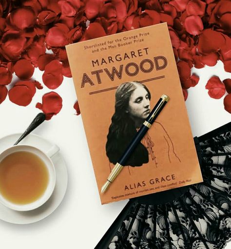 Alias Grace Book, Alias Grace, Margaret Atwood, Book Cover, Reading, Books, Christmas