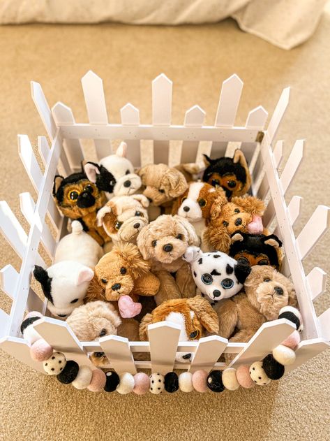 Stuffed Puppy Adoption Party, Dog Adoption Party Birthday, Adopt Puppy Birthday Party, Food For Puppy Theme Party, Puppy Party Desserts, Dog Cat Birthday Party, Kitten And Puppy Birthday Party, Adopt A Puppy Birthday Party Cute Ideas, Cat Adoption Party Ideas