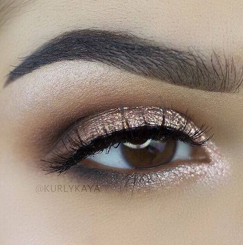 Anastasia Beverly Hills pink champagne eyeshadow Eyeshadow For Champagne Dress, Champagne Dress Makeup Look, Damas Makeup, Pink Champagne Eyeshadow, Prom Makeup Black, Champagne Eyeshadow, Cute Eyeshadow Looks, Champagne Dress, Pink Eyeshadow