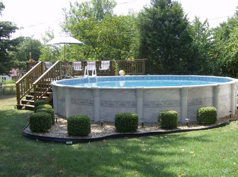 View Doughboy Pools photo gallery with a wide range of attractive designs in different sizes to match your swimming pool & outdoor living needs. Doughboy Pool, Oberirdischer Pool, Above Ground Pool Steps, Oberirdische Pools, Pool Diy, Best Above Ground Pool, Pool Stuff, Swimming Pool Decks, Swimming Pool Photos