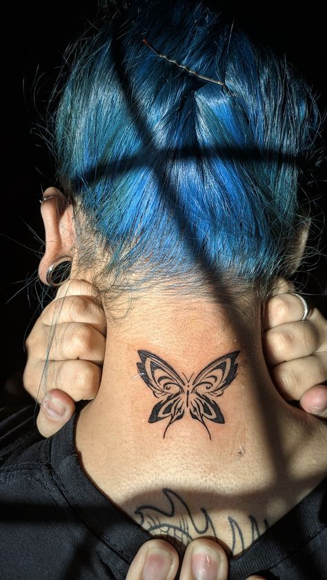 Butterfly Tattoo Ear, Park Jae Eon, Tattoo Ear, Woman Tattoos, Butterfly Park, Tattoo Butterfly, Neck Tattoos, Tattoo Inspo, Clean Girl