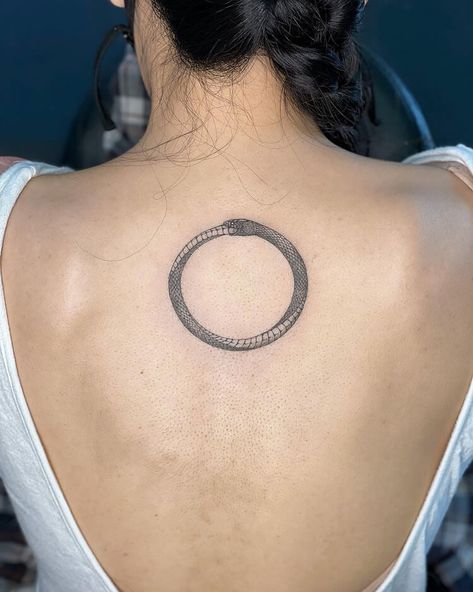 Pixie Tattoo, Cream Tattoo, Ouroboros Tattoo, Ouroboros Snake, Serpent Tattoo, Lion Head Tattoos, Circle Tattoos, Circle Tattoo, Cute Little Tattoos