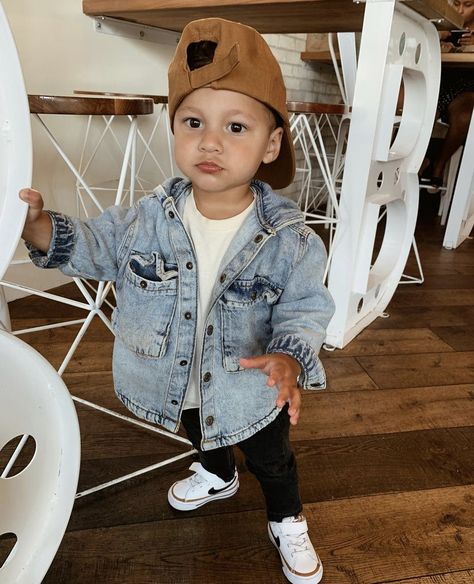 Toddler Boy Outfits Summer, Baby Boy Outfits Stylish, Trendy Toddler Boy Outfits, Boy Outfits Summer, Baby Boy Fashion Summer, Boys Winter Clothes, Baby Boy Winter Outfits, Baby Boy Outfits Swag