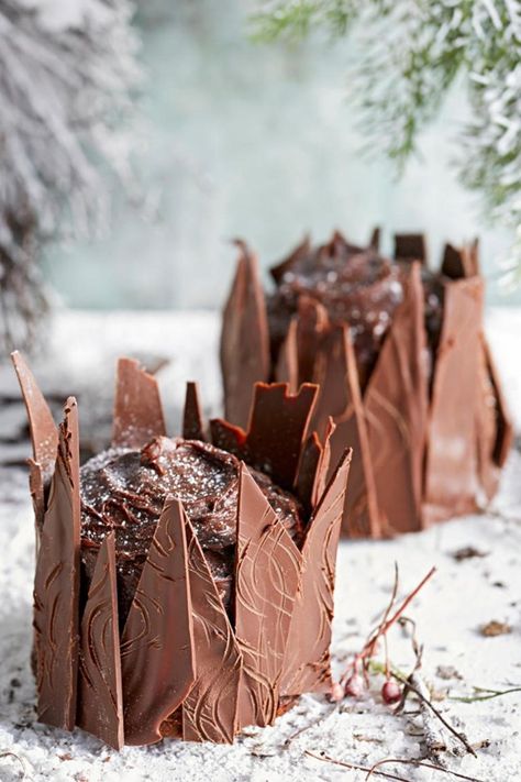 Rum Cakes, Gardens Australia, Christmas Dessert Recipes, Xmas Desserts, Best Christmas Desserts, Meal Options, Individual Cakes, Christmas Recipe, Rum Cake