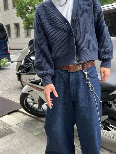 Fashion Stylist Aesthetic, Feminine Men Fashion, Celebrity Children, Casual Outfit Ideas, Coffee With Friends, Street Fashion Men Streetwear, Guys Clothing Styles, Mens Outfit Inspiration, Celebrity Kids