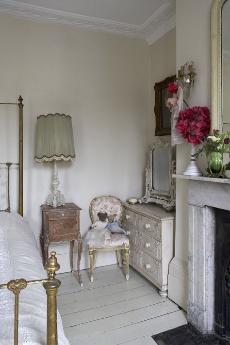 gorgeous! Large Vintage Bedroom, French Nightstand, Victorian Flat, Calm Atmosphere, Zsazsa Bellagio, Beautiful Flooring, Irvine California, English Decor, Brass Bed