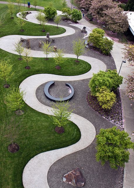 Royce E. Pollard Japanese Friendship Garden on Clark College Campus -Vancouver, WA; Murase Associates Moderne Have, Urban Landscape Design, Desain Lanskap, Areas Verdes, Modern Garden Design, Landscape Architecture Design, Have Inspiration, Urban Architecture, Parking Design