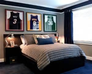 Put old or outgrown jerseys in shadow boxes and hang up in boys room.. Great idea to display jerseyd Cool Girl Rooms, London Room, Teenage Room Decor, Teenager Bedroom Boy, Teenage Boy Room, Boys Room Design, Baseball Room, Airplane Decor