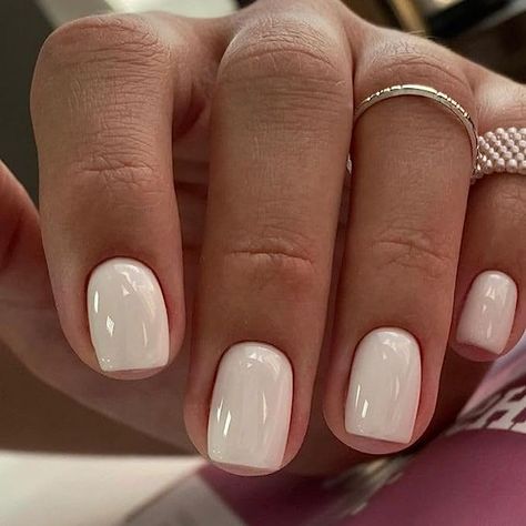 Casual Nails, White Nail, Nagel Inspo, Neutral Nails, Elegant Nails, Classy Nails, روتين العناية بالبشرة, Cute Acrylic Nails, Nail Manicure