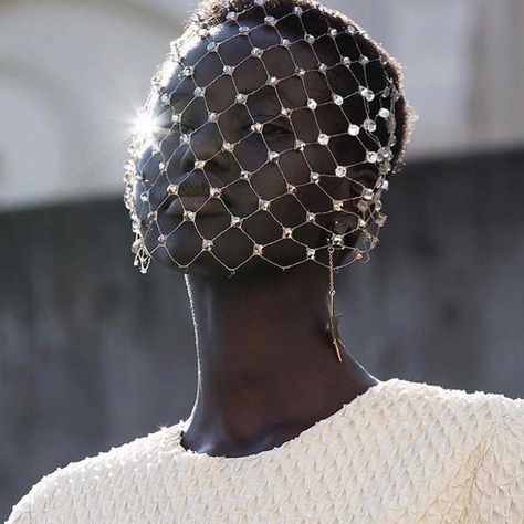 1,079 Likes, 12 Comments - Romance Was Born (@romancewasborn) on Instagram: “Thats a wrap @vamff ✨ In love with @adutakechofficial wearing a piece from QUEEN OF THE NIGHT for…” Moda Afro, Photographie Inspo, Cabaret, Mode Inspiration, Photography Inspo, Black Is Beautiful, Editorial Fashion, Headpiece, Veil