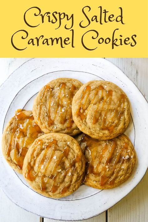 Crispy Salted Caramel Cookies Salt Cookies Recipe, Caramel Sandwich Cookies, Salted Caramel Cookies Recipe, Carmel Recipe, Chewy Chocolate Chip Cookie Bars, Caramel Cookies Recipes, Baking Swaps, Insomnia Cookies, Crinkle Cookies Recipe