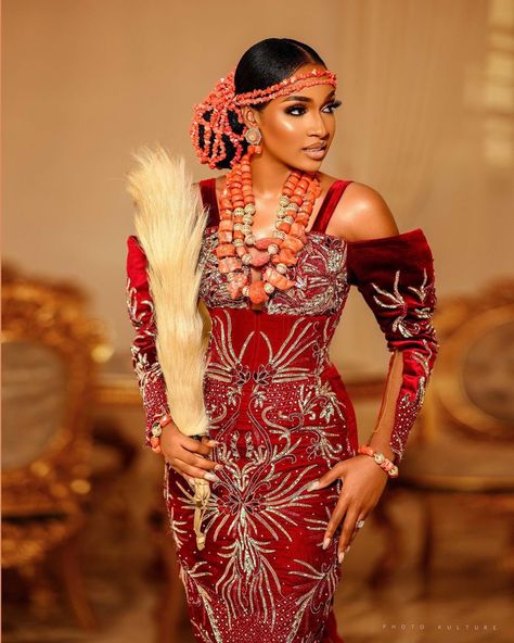 Igbo Bride Traditional Weddings, Nigerian Traditional Dresses, Igbo Traditional Wedding, Igbo Bride, Bridal Stylist, Nigerian Traditional Wedding, African Bridal Dress, Igbo Wedding, Traditional Hairstyle