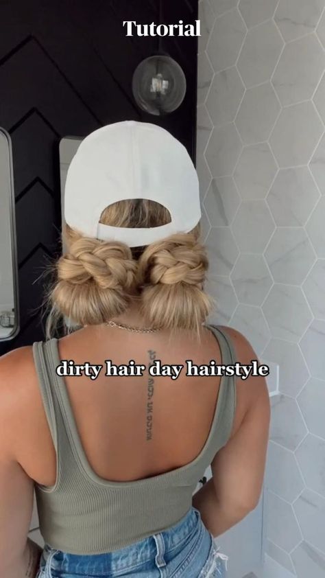 Pin op Idea Pins by you Gym Hairstyles, Vlasové Trendy, Hair Tips Video, Peinados Fáciles Para Cabello Corto, Hair Stylies, Work Hairstyles, Hairdo For Long Hair, Hair Stylist Life, Easy Hairstyles For Long Hair