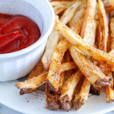 French Fry Seasoning Steak Fries Seasoning, French Frie Seasoning, Fries Seasoning, Fry Seasoning, French Fry Seasoning, Amish Food, Homemade Seasoning, Diy Mixes, Homemade French Fries