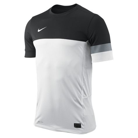 Nike Elite 1 Short-Sleeve Men's Football Training Shirt Nike Wear, Black And White Nike, Sportswear Outfits, Nike Gear, Training Shirt, Nike Shirt, Training Shirts, Nike Elite, Training Gear