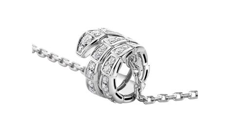 Serpenti Viper 18 kt white gold pendant necklace set with full pavé diamonds Serpenti Viper Necklace, White Gold Pendant Necklace, White Gold Necklace, White Gold Pendant, White Gold Necklaces, Gold Pendant Necklace, Pave Diamonds, Official Store, Gold Pendant