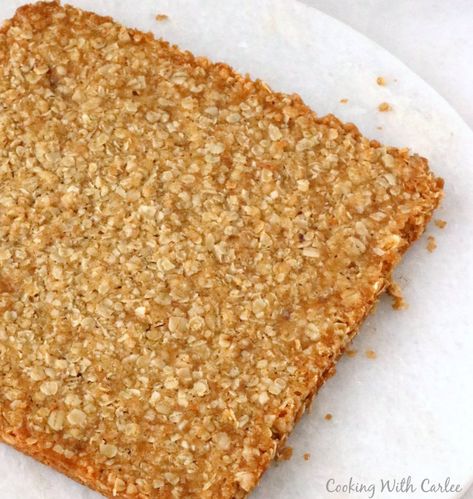 Easy Oatmeal Bars, Oat Bar Recipes, Oatmeal Bars Recipes, Oatmeal Squares, No Bake Oatmeal Bars, Brown Sugar Oatmeal, Oatmeal Breakfast Bars, Easy Oatmeal, Homemade Granola Bars