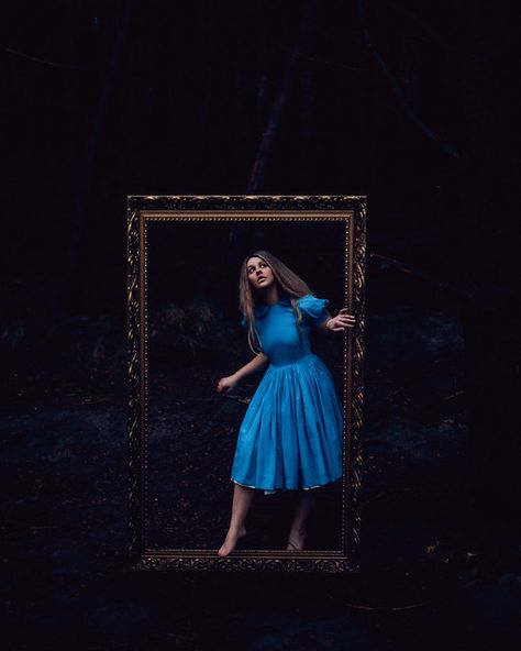 Alice In Wonderland Photography, Selfie Wall, Beautiful Photoshoot Ideas, Perspective Photography, Surreal Artwork, Photography Themes, Fantasy Photography, Surrealism Photography, Hive Mind