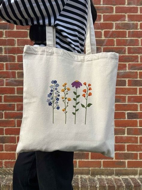 Wildflower Aesthetic, Design On Canvas, Diy Tote Bag Design, Handpainted Tote, Handpainted Tote Bags, Totes Ideas, Tods Bag, Painted Tote, Diy Tote Bag