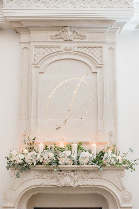 Mantel Decor Wedding, Wedding Flowers Fireplace, Park Chateau Wedding, Fireplace Flowers Wedding, Fireplace Wedding Flowers, Wedding Mantel Decor, Wedding Fireplace Decor, Fireplace Wedding Ceremony, Mantel Floral Arrangements