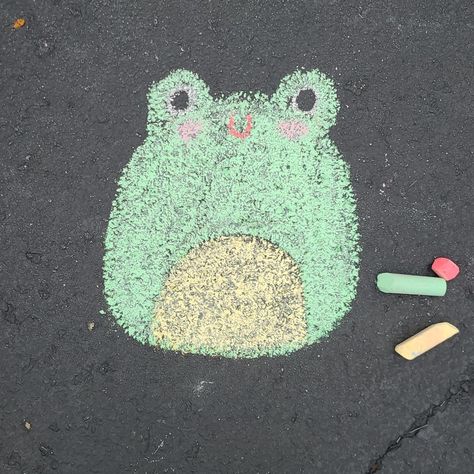 Wendy Squishmallow, Easy Chalk Drawings, Summer Chalkboard Art, Chalk Wall Art, Street Chalk Art, Chalk Activities, Fun Chalk Art, Chalk Design, Sidewalk Chalk Art