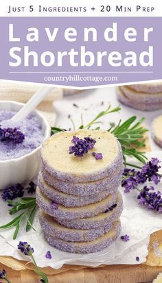 Lavender Growing, Brownie Vegan, Lavender Shortbread Cookies, Lavender Shortbread, Lavender Cookies, Baking Easy, Lavender Recipes, Culinary Lavender, Too Much Sugar