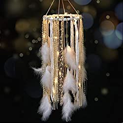 16 Boho Dreamcatchers That Will Look Great In Your Home - Home Decor Bliss Tent Craft, Dreamcatcher Wedding, Dream Catcher Wedding, Baby Tent, Feathers Wedding, Dream Catcher Mobile, Dream Catcher White, Feather Wall Hanging, Feather Dream Catcher