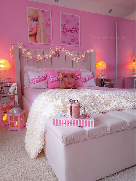 Pink Barbie Room, Barbie Room Ideas Bedrooms, Barbie Interior Design, Barbie Themed Room, Girly House Decor, Ivy Bedroom, Pink Christmas Bedroom, Barbie Room Decor, Girly House