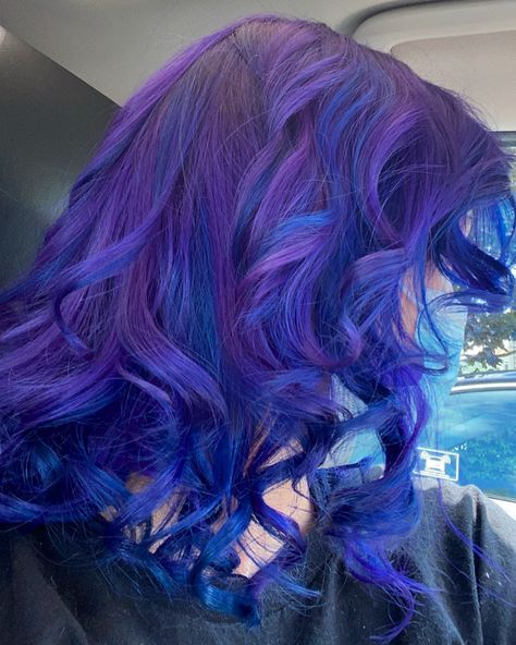 purple & blue hairrrr Hair Color Ideas Purple And Blue, Dyed Hair Purple Highlights, Purple Hair Blue Highlights, Raven Queen Hair, Black Blue And Purple Hair, Blue Hair With Purple Highlights, Purple And Blue Hair Color Ideas, Blue And Purple Hair Highlights, Purple To Blue Hair