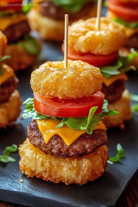 Mini Tater Tot Cheeseburgers Recipe | Easy and Fun Appetizer - My Home Made Recipe Mini Tater Tot Cheeseburgers, Mini Hamburger Appetizers, Cheeseburger Kabobs, Cheeseburgers Recipe, Tater Tot Appetizers, Superbowl Food Appetizers, Mini Cheeseburger, Superbowl Food, Mini Burger Appetizers