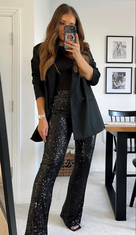 Sequin Christmas Party Outfit, Glitter Black Pants Outfit, Sequin Pants Women, Black Sparkly Trousers Outfit, Black Shimmer Pants Outfit, 40th Birthday Party Dress For Women, Sequin Flares Outfit, Black Pants Outfit Party Night Out, Sparkle Trousers Outfit