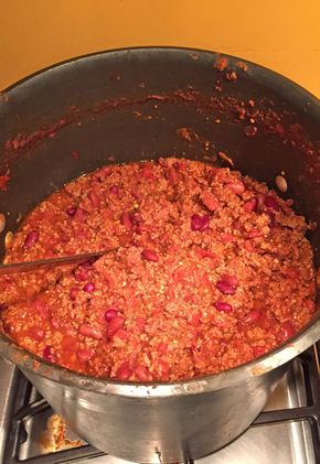 Chili for a Crowd | Mother Would Know Chili Recipe For 50 People, How Much Chili For 50 People, Chili For 50 People Recipe, Large Batch Chili Recipe, Mild Chili Recipe, Chili For A Crowd, Crowd Meals, Party Food For A Crowd, Making Chili