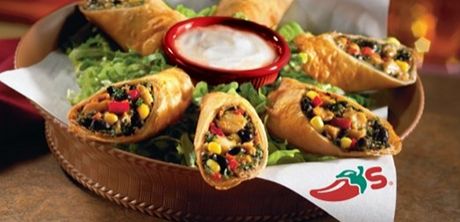 chilis southwest eggroll recipe Chilis Southwest Eggrolls, Southwestern Eggrolls Recipe, Chilis Southwestern Eggrolls, Southwest Eggrolls, Southwest Egg Rolls, Southwestern Egg Rolls, Egg Roll Recipes, Avocado Recipes, Restaurant Recipes