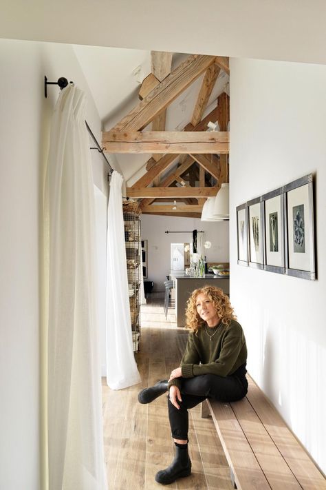 Kelly Hoppen's stunning Cotswolds barn conversion marries old and new - Vogue Australia Barn Conversion Interiors, Church Conversions, Small Barn, Kelly Hoppen, Rustic Aesthetic, Vogue Living, Barn Conversion, Big Windows, Paris Design