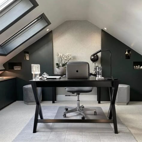 Cozy Attic Home Office Design Ideas - Matchness.com Catalan House, Office Loft Design, Loft Office Ideas Upstairs, Attic Office Space, Attic Home Office, Attic Office Ideas, Loft Office Ideas, Double Desks, Loft Office Design