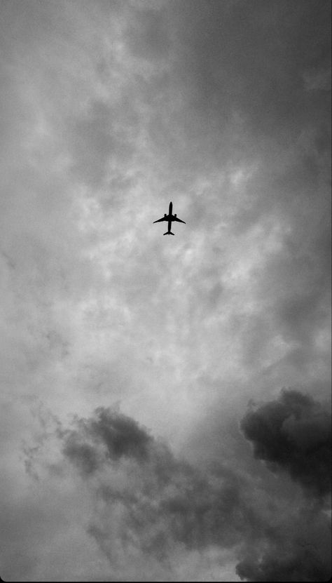 Black And White Sky Aesthetic, Prayer Wallpaper, White Plane, Instagram Design Creative, Church Aesthetic, Airplane Wallpaper, Dark Background Wallpaper, Combat Art, Deep Art