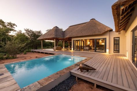 Villa Intaba - South African hidden gem African House, River Lodge, Safari Lodge, Country Homes, Holiday Villa, Game Reserve, Luxury Holidays, Outdoor Wedding Venues, Holiday Rental