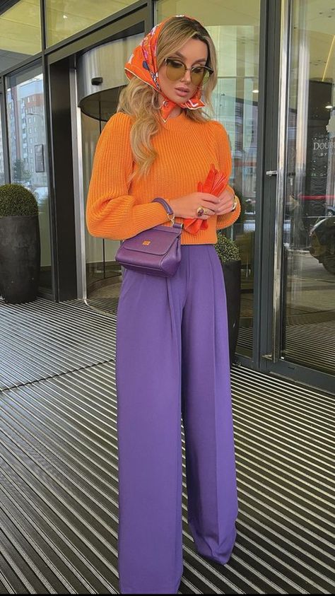 Colorblock Pants Outfits, Corporate Attire Women Colorful, Colorful Outfit Women, Fashion Inspo Colorful, Corporate Colorful Outfits, Bright Classic Outfits, Bold Style Outfit, Trendy Outfits Colorful, Bright Color Office Outfit