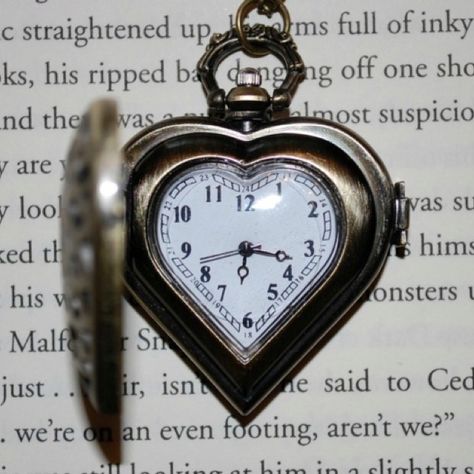 Heart clock locket<3 Clock Locket, Mermaid Artwork, Heart Shaped Watch, Watch Pendant, Locket Tattoos, Watch Tattoo Design, Watch Locket, Clock Necklace, Occult Clothing