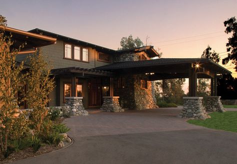 Drive Through Portico Entry, Port Cochere Driveway, Porte Cochere Driveway, Stone Foyer, Port Cochere, Hip Roof Design, Driveway Ideas, Carport Designs, Driveway Design