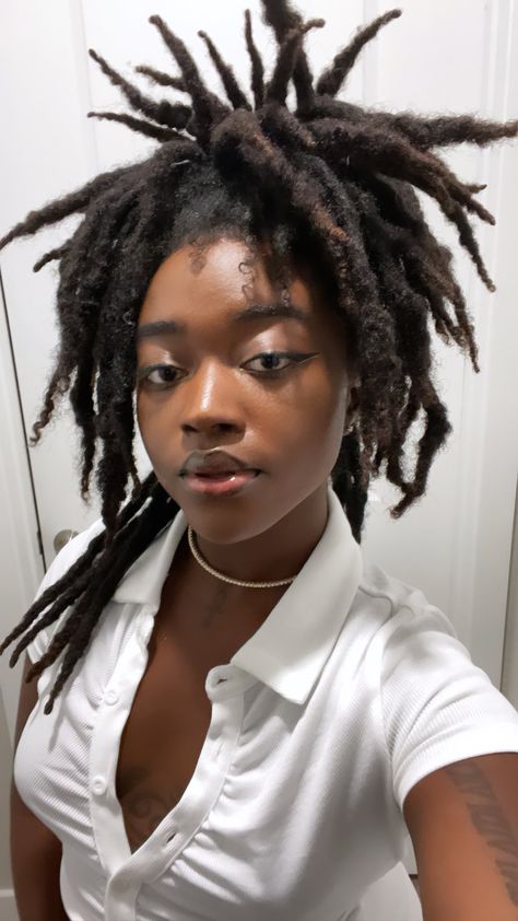 Freeform Locs Women, Freeform Locs, Beautiful Locs, Beautiful Dreadlocks, Short Locs Hairstyles, Dreadlock Styles, Dreadlock Hairstyles, Hair Reference, Locs Hairstyles