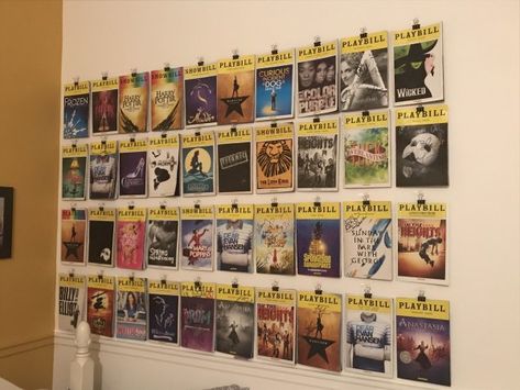 @snflowerash/Twitter Playbill Decor, Playbill Display, Broadway Themed Room, Broadway Aesthetic, Wall Bedroom Diy, Theatre Classroom, Posters On Wall, Musical Wall, Broadway Playbills