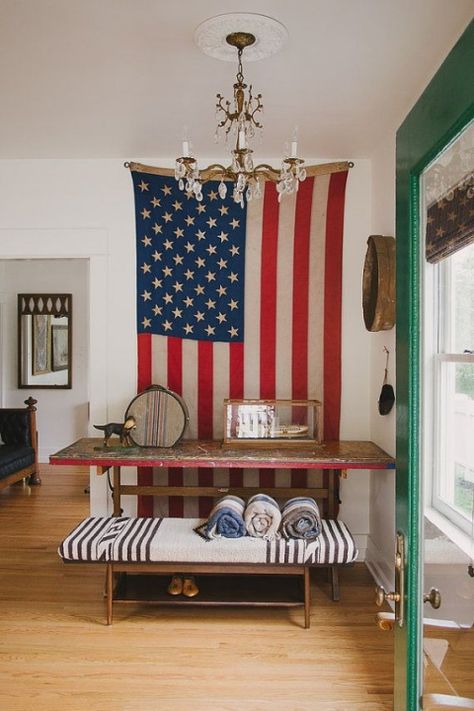 Found on etsy.com Modern Americana Decor, Modern Americana, Americana Design, Americana Home, Americana Decor, Country Style Homes, Country House Decor, Flag Decor, Country Home Decor