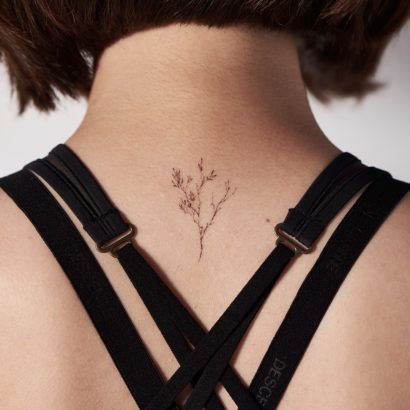 Back Of Neck Small Tattoo, Base Of The Neck Tattoo, Dainty Back Of Neck Tattoo, Bottom Of Neck Tattoo, Back If Neck Tattoos Women, Nape Of Neck Tattoo, Behind Neck Tattoo Woman, The Neck Tattoo, Back Of Neck Tattoos For Women